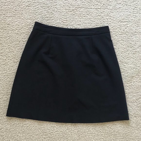 Black A-line skirt - Picture 1 of 2